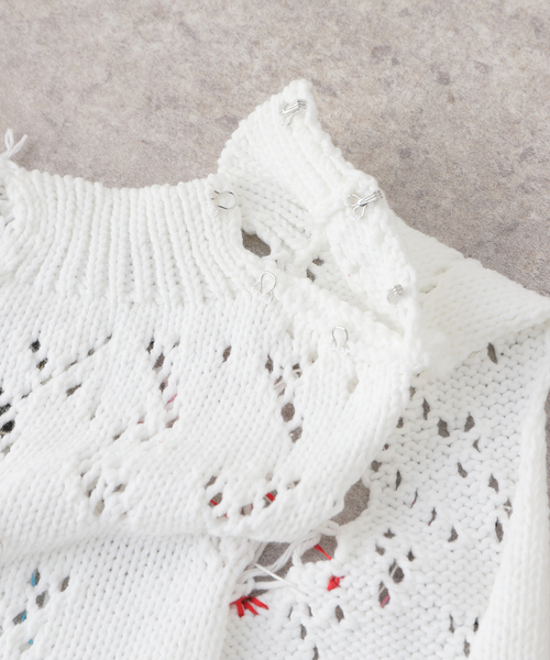 Charles Chaton（シャルルシャトン）の「sleeveless knit │ pillings（ニット/セーター・レディース・ホワイト/レッド・FREE）」の5枚目の写真