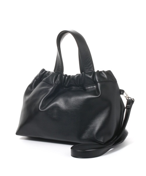 LAKOLE（ラコレ）の「クチギャザー2WAYショルダーバッグ / 116064（ショルダーバッグ・レディース・ブラック/アイボリー/シルバー/モカ・FREE）」の7枚目の写真