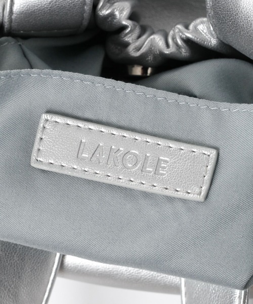 LAKOLE（ラコレ）の「クチギャザー2WAYショルダーバッグ / 116064（ショルダーバッグ・レディース・ブラック/アイボリー/シルバー/モカ・FREE）」の22枚目の写真