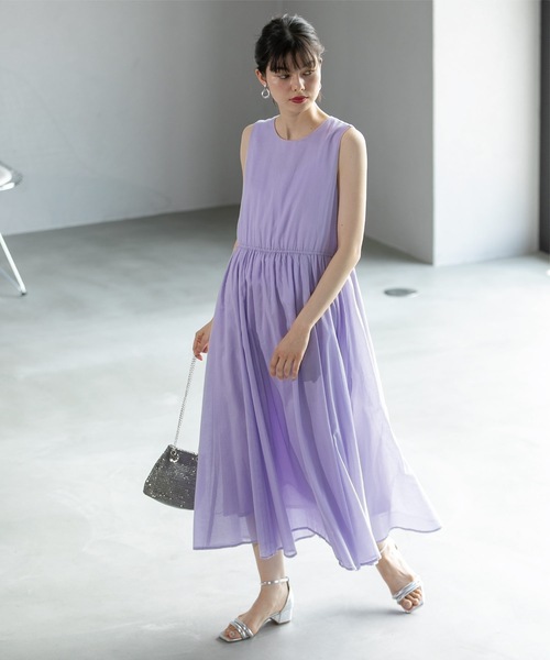 OPAQUE.CLIP（オペークドットクリップ）の「◆《美人百花掲載》フィット＆フレアドレス オーガニックコットン混【洗濯機洗い可】（ワンピース・レディース・ブラック/ホワイト系8/グリーン系その他2/パープル・38/42/40）」の4枚目の写真