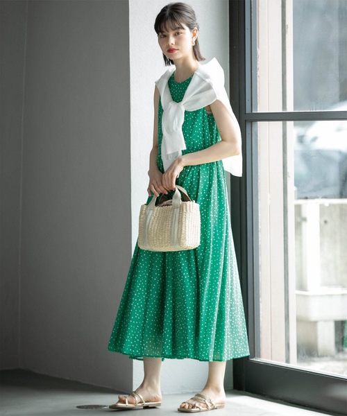 OPAQUE.CLIP（オペークドットクリップ）の「◆《美人百花掲載》フィット＆フレアドレス オーガニックコットン混【洗濯機洗い可】（ワンピース・レディース・ブラック/ホワイト系8/グリーン系その他2/パープル・38/42/40）」の17枚目の写真