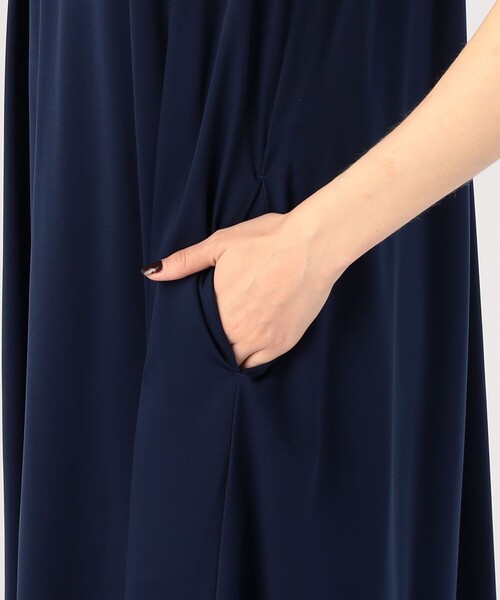 caban（キャバン）の「キュプラポリエステルジャージー ギャザーワンピース（ワンピース・レディース・ブラック/ネイビー・FREE）」の9枚目の写真