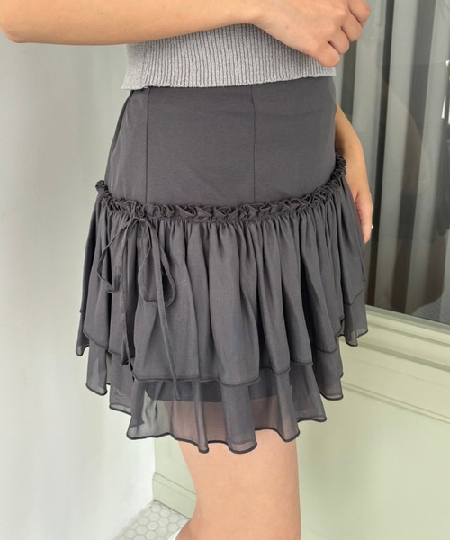 one after another NICE CLAUP（ワンアフターアナザーナイスクラップ）の「リボンシアーミニスカート（スカート・レディース・オフホワイト/チャコールグレー/ピンクベージュ・FREE）」の12枚目の写真