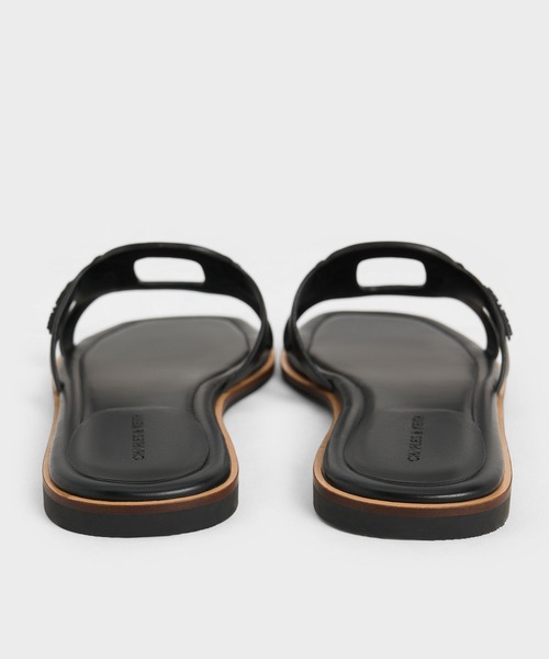 CHARLES & KEITH(チャールズ & キース)の「Easley イーズリー カットアウト スライドサンダル(サンダル・レディース・ブラック/オフホワイト/ライラック/ブラック系その他4/ホワイト系その他3/ブラウン系その他3/クリアブラウン・23.5cm/24.5cm/25cm/25.5cm/23cm/22.5cm)」の10枚目の写真