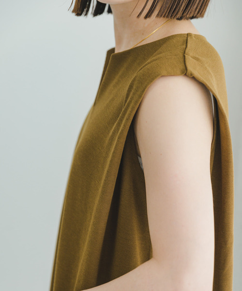 ITEMS URBANRESEARCH（アイテムズ アーバンリサーチ）の「カットミラノノースリーブワンピース（ワンピース・レディース・ブラウン系その他/ブラック/オフホワイト・FREE）」の11枚目の写真