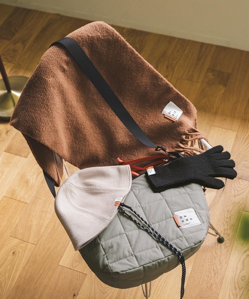 Wpc.(ダブリュピーシー)の「ONDOO キルティングショルダーバッグ Wpc.(ショルダーバッグ・レディース・ブラック/オフホワイト/グレー/ベージュ・FREE)」の5枚目の写真