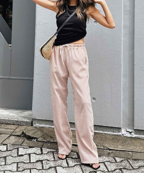 エストレジャ　ストライプストレートパンツ　新品 ストライプストレートパンツ（その他パンツ）｜esutoreja