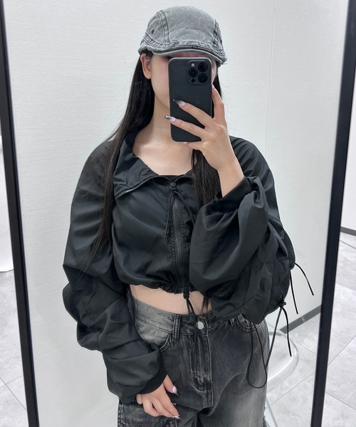 Figments(フィグメンツ)の「マルチポケットブルゾン(ブルゾン・レディース・ブラック・FREE)」の3枚目の写真