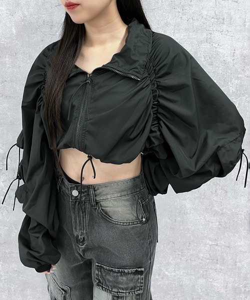 Figments(フィグメンツ)の「マルチポケットブルゾン(ブルゾン・レディース・ブラック・FREE)」の4枚目の写真