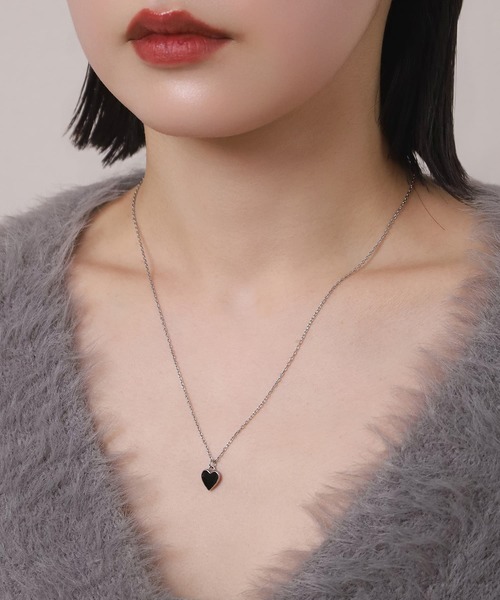 WEB限定】“Moment”ハートネックレス/ブラック/サージカルステンレス