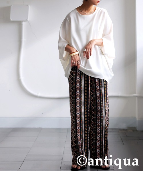 antiqua(アンティカ)の「ドルマントップス(Tシャツ/カットソー・レディース・ブラック/オフホワイト・FREE)」の17枚目の写真