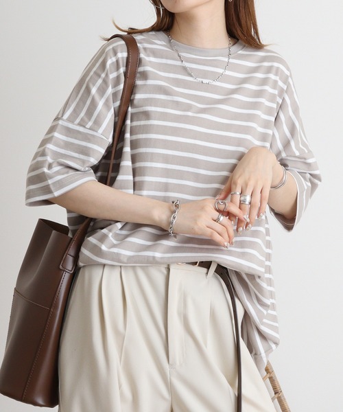 mitis（ミティス）の「mitis 綿素材ボーダー柄 6分袖チュニック丈Tシャツ（Tシャツ/カットソー・レディース・ブラック×ホワイト/ベージュ系/ホワイト×ネイビー・M）」の15枚目の写真