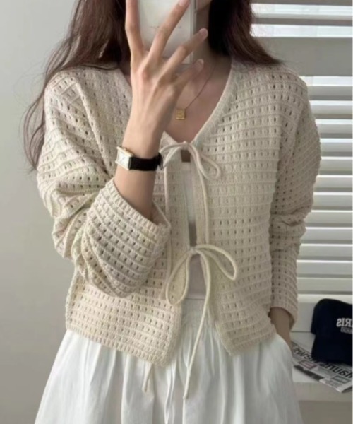 sorule(ソルレ)の「透かし編みリボンニットカーディガン(カーディガン/ボレロ・レディース・ホワイト/ネイビー・FREE)」の2枚目の写真