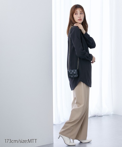 slattgir(スラットジール)の「高身長 スキッパーチュニックブラウス (トールサイズ)(シャツ/ブラウス・レディース・アイボリー/カーキ/ブラック/ネイビー/ベージュ・LL/L/M)」の19枚目の写真