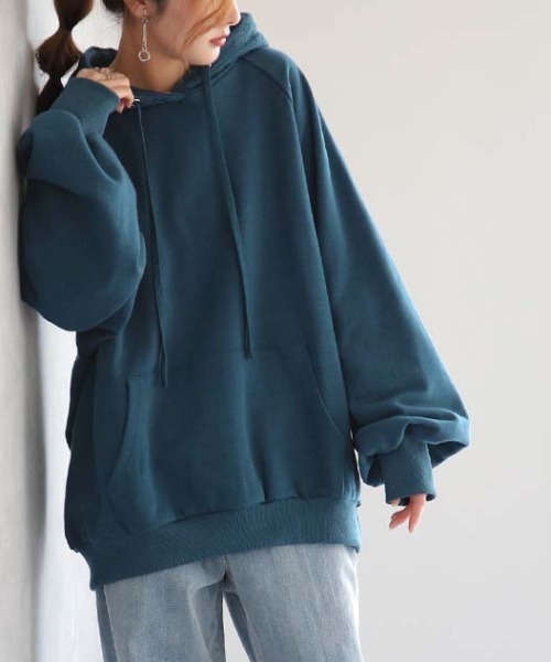 HUG.U(ハグユー)の「ロングパーカー レース(パーカー・レディース・ダークブルー/グレー/ブラック/グレイッシュベージュ・FREE)」の17枚目の写真