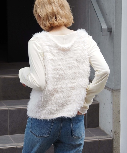 tiptop(ティップトップ)の「【丈が選べる2サイズ】起毛フェザーベスト(ベスト・レディース・チャコールグレー/グレー/グレー系その他/アイボリー/ホワイト系その他/グレー系その他2・FREE/LONG)」の10枚目の写真