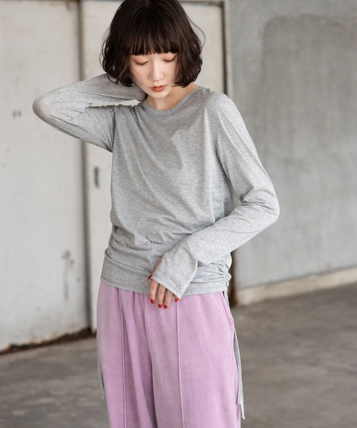 niko and...(ニコアンド)の「サイドシャーリングラメプルオーバー(Tシャツ/カットソー・レディース・ブラック/グレー/ライトグレー・FREE)」の6枚目の写真