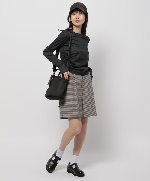 niko and...(ニコアンド)の「サイドシャーリングラメプルオーバー(Tシャツ/カットソー・レディース・ブラック/グレー/ライトグレー・FREE)」の16枚目の写真