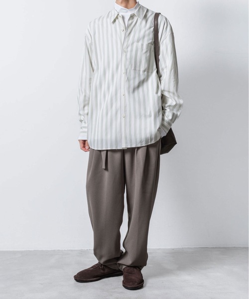 ATTACHMENT（アタッチメント）の「PE ストレッチダブルクロス ベルテッド ワイドテーパードトラウザーズ / PE STRETCH DOUBLE CLOTH BELTED WIDE TAPERD TROUSERS（スラックス・メンズ・ブラック/ライトグレー系/グレー系・1/2/3）」の6枚目の写真