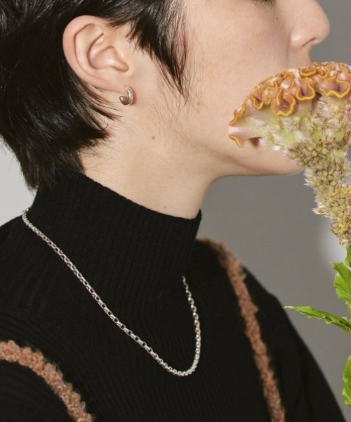 TODAYFUL(トゥデイフル)の「TODAYFUL Compact Hoop Pierce コンパクトフープピアス/12490907(ピアス(両耳用)・レディース・ゴールド/シルバー・ONE SIZE)」の3枚目の写真