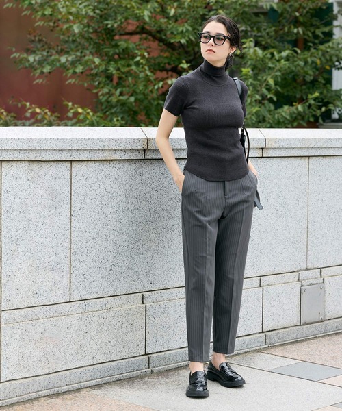 coca(coca)(コカ)の「タートルネックショートスリーブニット(ニット/セーター・レディース・ブラック/チャコール/ダークブラウン・S/M/L)」の10枚目の写真
