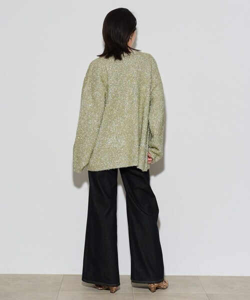 GALLEST（ギャレスト）の「メタリックフェザーカーディガン（カーディガン/ボレロ・レディース・ゴールド/シルバー・38）」の5枚目の写真