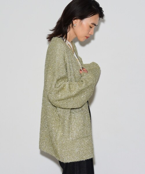 GALLEST（ギャレスト）の「メタリックフェザーカーディガン（カーディガン/ボレロ・レディース・ゴールド/シルバー・38）」の7枚目の写真