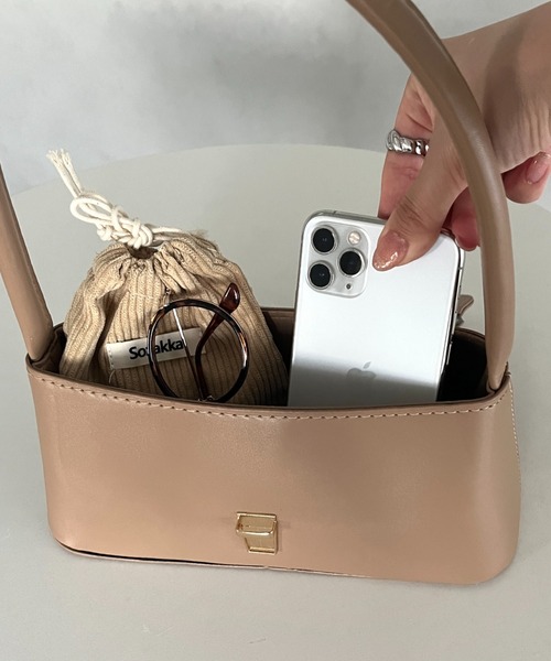 MYMOOD.（マイムード）の「ヴィンテージ風ワンハンドルミニバッグ（ハンドバッグ・レディース・ブラック/ベージュ/ダークブラウン・FREE）」の8枚目の写真