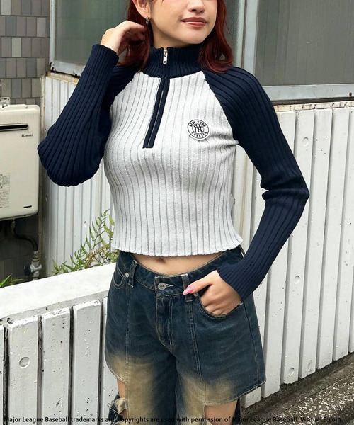 BACK TO THE FIELD（バック トゥー ザ フィールド）の「【MLB】サークルロゴハーフZIPニットトップス（ニット/セーター・レディース・ベージュ/ホワイト/グレー・FREE）」の4枚目の写真