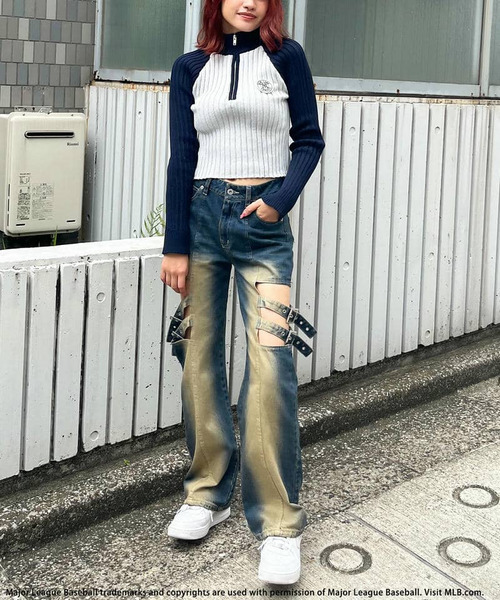 BACK TO THE FIELD（バック トゥー ザ フィールド）の「【MLB】サークルロゴハーフZIPニットトップス（ニット/セーター・レディース・ベージュ/ホワイト/グレー・FREE）」の5枚目の写真