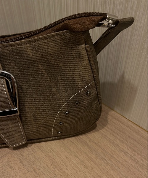 by your closet(バイユアークローゼット)の「ベルト ショルダーバッグ(ショルダーバッグ・レディース・モカ・FREE)」の4枚目の写真