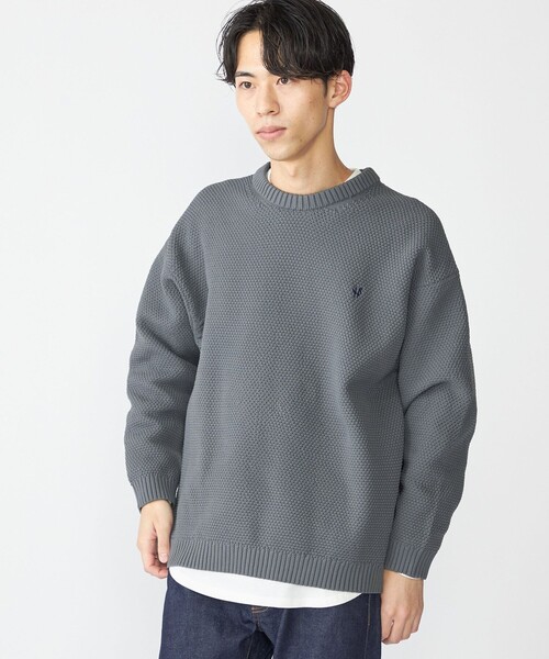 SHIPS（シップス）の「【WEB限定】SHIPS: ワンポイントロゴ ビッグシルエット レイヤード ニット（ニット+ロンT）（ニット/セーター・メンズ・ブラック/チャコールグレー/ベージュ/ネイビー・SMALL/MEDIUM/LARGE/X-LARGE）」の22枚目の写真