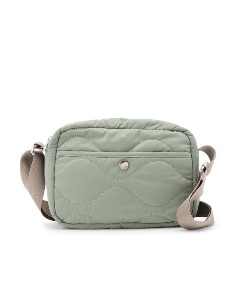 SHOO・LA・RUE(シューラルー)の「◆レジャーや旅行にも キルトスクエアショルダーバッグ(ショルダーバッグ・レディース・グリーン/ブラック/ナチュラル・00)」の16枚目の写真