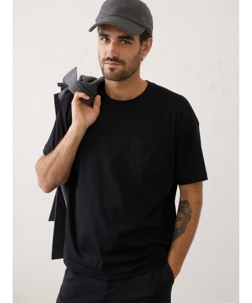 BANANA REPUBLIC FACTORY STORE（バナナリパブリック ファクトリーストア）の「BANANA REPUBLIC FACTORY STORE　　日本限定 LUXE TOUCH Tシャツ半袖（Tシャツ/カットソー・メンズ・ネイビー/ホワイト/ブラック・L/S/M/XL）」の7枚目の写真