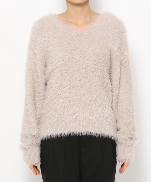 GLOBAL WORK（グローバルワーク）の「シャギーVネックプルオーバー/147074（ニット/セーター・レディース・チャコール/モカ/グレイッシュベージュ/ブルー・SHORT/REGULAR）」の22枚目の写真