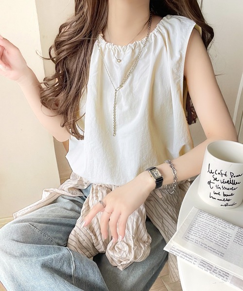 classicalelf(クラシカルエルフ)の「1枚でサマになる。ナイロンバルーンノースリーブトップス(ショート丈)(Tシャツ/カットソー・レディース・アイボリー/ブラック/チャコール・X-LARGE/SMALL/MEDIUM/LARGE)」の8枚目の写真