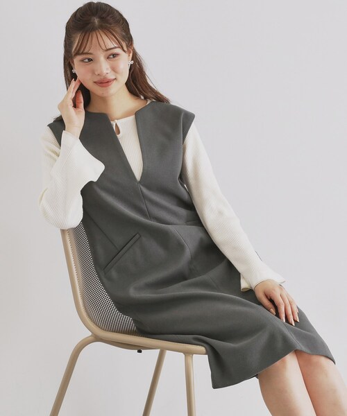 スリットネックジャンパースカート【洗濯機洗い可/イージーアイロン】（ワンピース）｜index（インデックス）