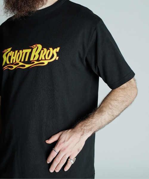 Schott(ショット)の「Schott/ショット/T-SHIRT FLAME LOGO/フレイムロゴ Tシャツ(Tシャツ/カットソー・メンズ・ホワイト/ブラック/ネイビー・2XL/XL/L/M)」の7枚目の写真