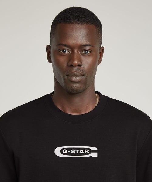 G-STAR（ジースター）の「OLD SKOOL LOGO T-SHIRT/クラシックロゴTシャツ（Tシャツ/カットソー・メンズ・ダークブラック/ホワイト・SMALL/MEDIUM/LARGE/X-LARGE/X-SMALL）」の6枚目の写真