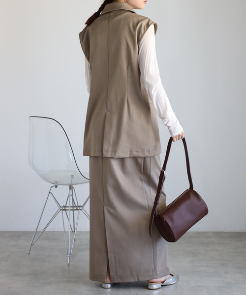 GUSCIO（グッシオ）の「【グッシオベーシック】ZOZO限定　ボストン型ショルダーバッグ（ショルダーバッグ・レディース・ブラック/シルバー/ダークブラウン/アイボリー・FREE）」の12枚目の写真