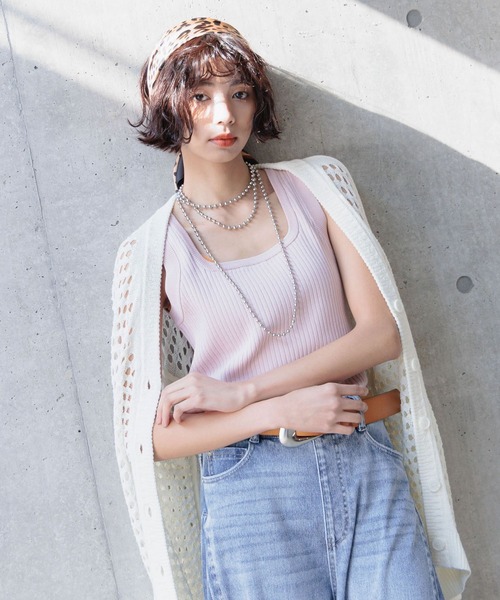 PAGEBOY（ページボーイ）の「【マシンウォッシャブル】スクエアネックタンク（タンクトップ・レディース・オフホワイト/チャコールグレー/ブラック/ピンク系その他/モスグリーン/イエロー系その他/ローズ/レッド系その他4/ダークブラウン・FREE）」の17枚目の写真