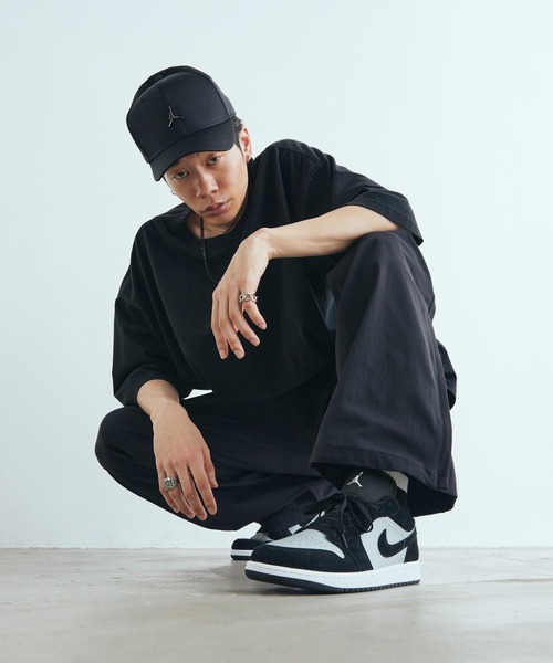 JORDAN BRAND（ジョーダンブランド）の「ジョーダン ライズ ストラクチャード メタル ジャンプマン キャップ / Jordan Rise Structured Metal Jumpman Hat HM5750-010 Black（キャップ・メンズ・ブラック・L/XL/M/L/S/M）」の2枚目の写真
