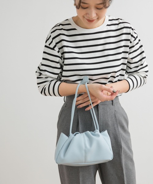 URBAN RESEARCH DOORS(アーバンリサーチドアーズ)の「2WAY巾着ショルダーバッグ(ショルダーバッグ・レディース・ブラック/アイボリー/ライトブルー・ONE)」の19枚目の写真