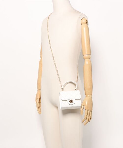 clear（クリア）の「キルティングミニショルダーバッグ［旅行 デイリー 着回し抜群］≪SS新作≫（ショルダーバッグ・レディース・ピンク/オフホワイト/ブラック・F）」の10枚目の写真