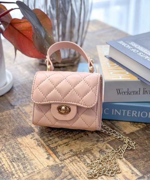 clear（クリア）の「キルティングミニショルダーバッグ［旅行 デイリー 着回し抜群］≪SS新作≫（ショルダーバッグ・レディース・ピンク/オフホワイト/ブラック・F）」の3枚目の写真