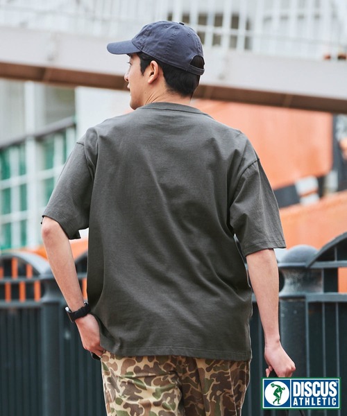 DISCUS ATHLETIC（ディスカス　アスレチック）の「【DISCUS ATHLETIC×HARIBO】コラボ グラフィックプリント半袖Tシャツ ディスカス アスレチック×ハリボー（Tシャツ/カットソー・レディース・ホワイト系2/ホワイト系1/ホワイト系/ブラック系1/ホワイト/ブラック系2/ブラック系/スミクロ・L/M）」の10枚目の写真