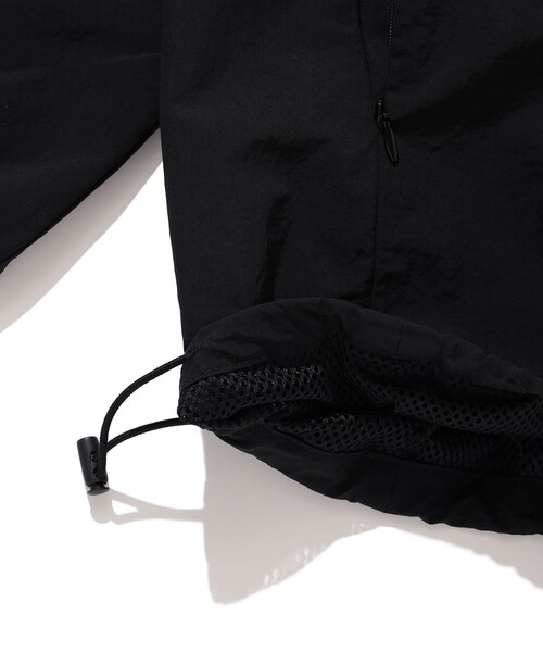 FRED PERRY(フレッドペリー)の「【別注】 FRED PERRY / Shell Jacket(ブルゾン・メンズ・ネイビー/ブラック・MEDIUM/LARGE/SMALL/X-LARGE)」の13枚目の写真