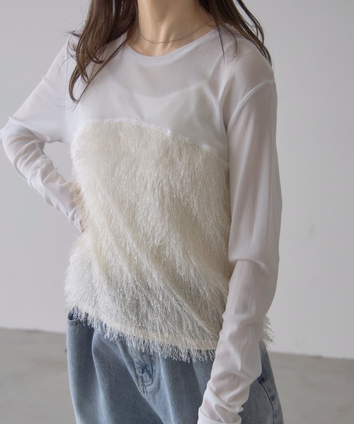 &. NOSTALGIA（アンドドットノスタルジア）の「【ZOZO限定】フリンジドッキングシアートップス（Tシャツ/カットソー・レディース・オフホワイト/ブラック・M）」の2枚目の写真