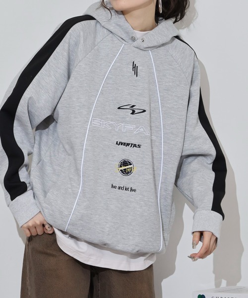 RE730(アールイーセブンサーティー)の「Piping pullover hoodie / パイピングプルオーバーパーカー unisex(パーカー・メンズ・ネイビー/グレー/ブラック・XL/L/M)」の19枚目の写真