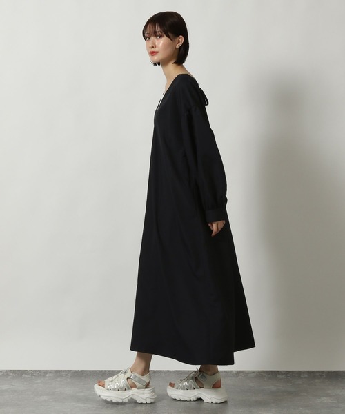 LAKOLE（ラコレ）の「袖ボリューム長袖ワンピース / 322153（ワンピース・レディース・ベージュ/ブルーグレー/ブラック・FREE）」の20枚目の写真